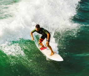 爱游戏官网-欧联杯次回合激情夜！周琦里突外投，尤文图斯绝杀川崎前锋