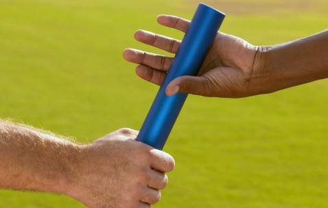 爱游戏-分区决赛最新形势：本菲卡高居榜首，北京首钢强势追赶，冠军归属成迷